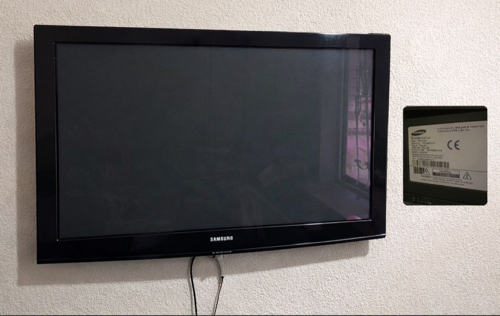 Продам телевизор самсунг