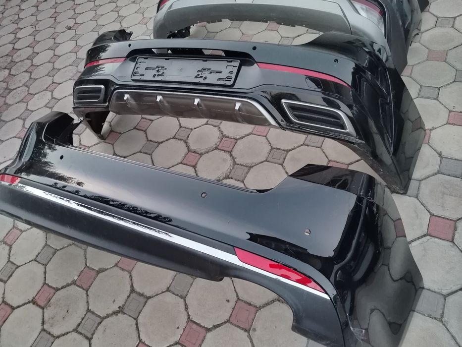 Задний бампер на Kia K5