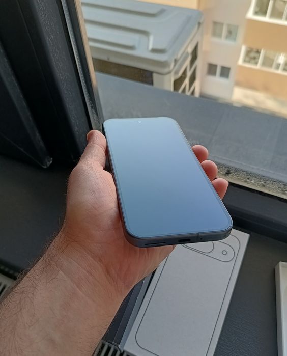 Google Pixel 9 cu 17 cicluri de încărcare liber de retea