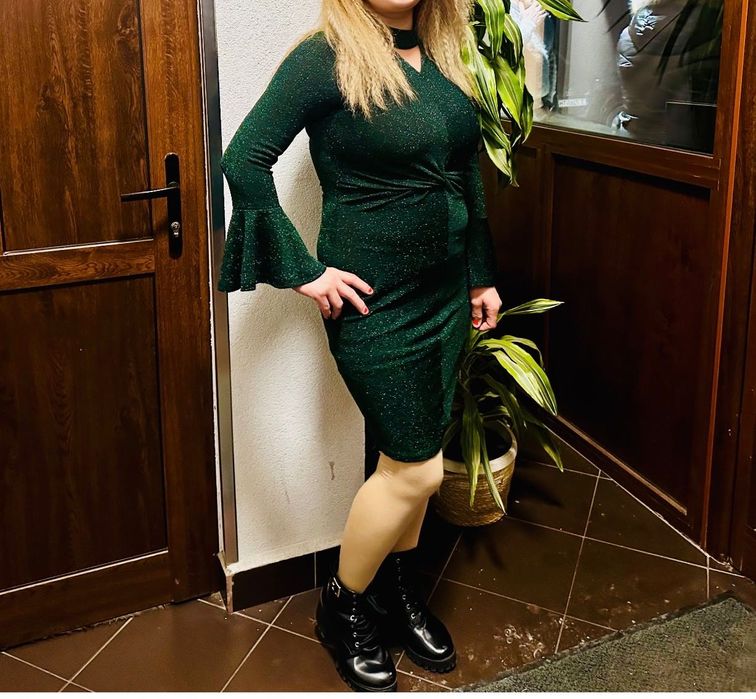 Рокля зелена блестяща