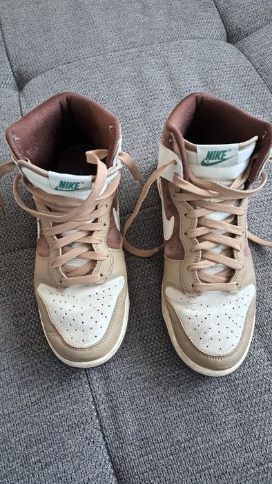 Ghete Nike Dunk light brown