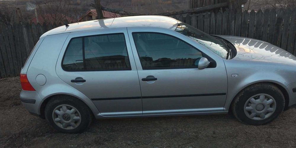 VW Golf 4 1.6 Benzină AUTOMAT, 160k km, ITP 2026, stare bună