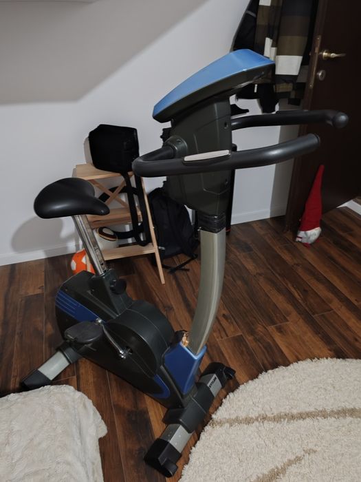 Vand Bicicleta Fitness in stare buna