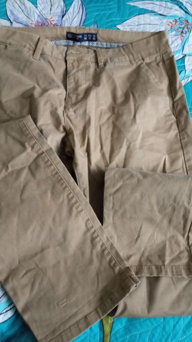 Blugi , pantaloni bărbați