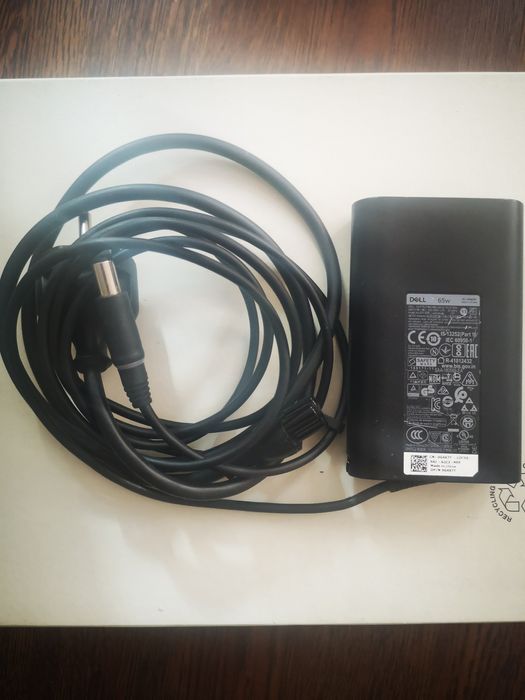 Оригинално зарядно Dell