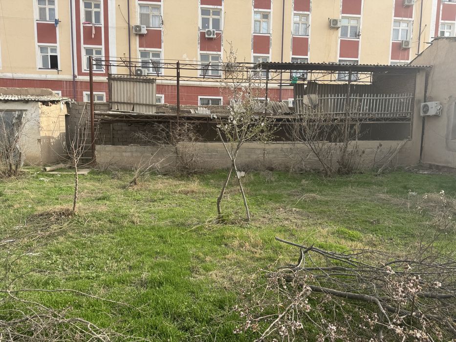 4 sotix yer sotiladi