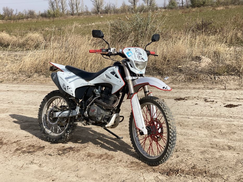 06ендуро  250куб 200к
