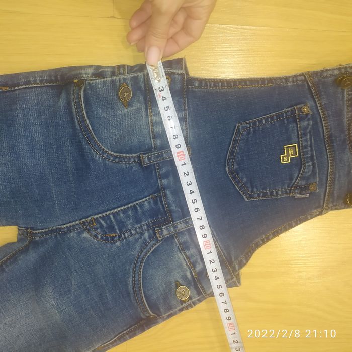 Продам детский джинсовый комбинезон