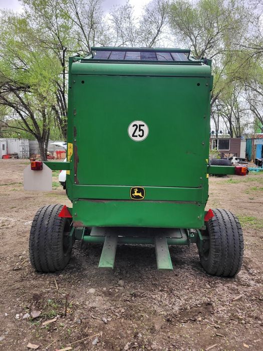 Пресс-подборщик Джон Дир, Привозной