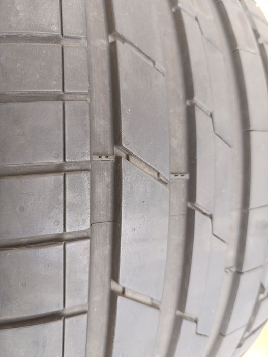 Летни гуми Hankook 275/35/21 Ventus S1 Evo 3, dot 4924