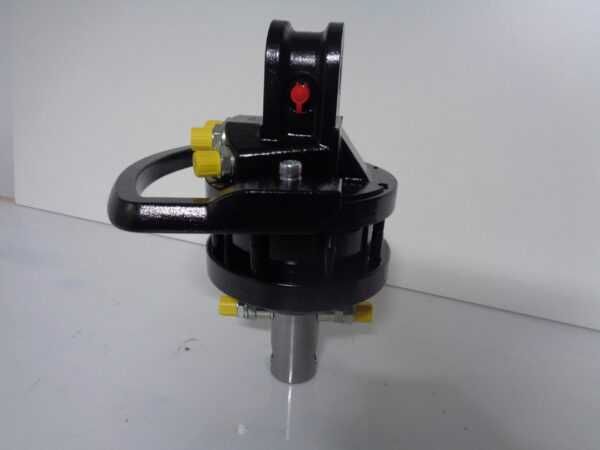 Rotator hidraulic 360° cu ax de 39,5 mm si sarcina utila de 1200 kg