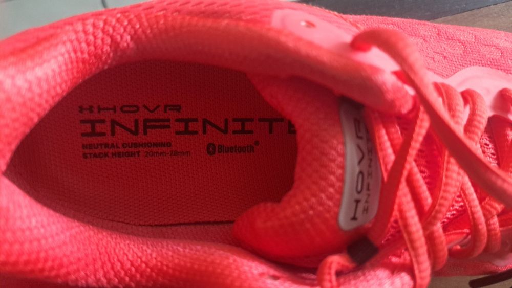 Under Armour Honor Infiniti.