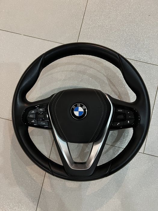 Volan bmw g30 an 2021