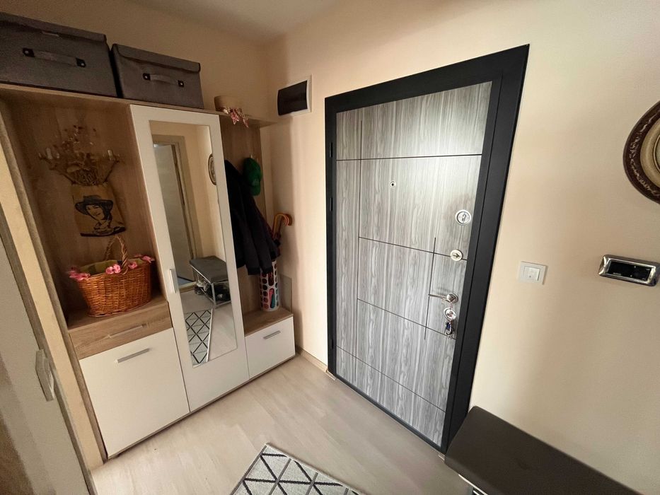 Продава се Двустаен апартамент в Свиленград - 65 кв.м за 1077 €/кв.м - Снимка #6