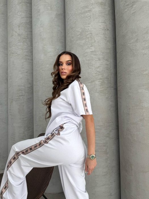 Compleuri dama am mai multe modele