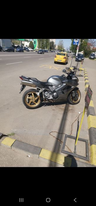 Vand Honda VFR 800 Vtec