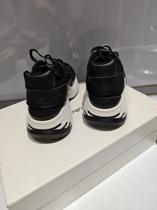 Emporio Armani 
Спортни обувки с кожа, еко кожа и мрежа