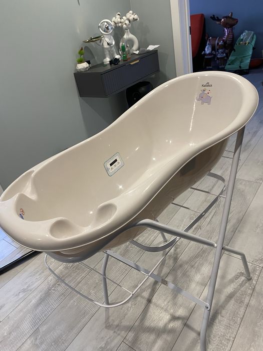 Ванночка для купания, с подставкой