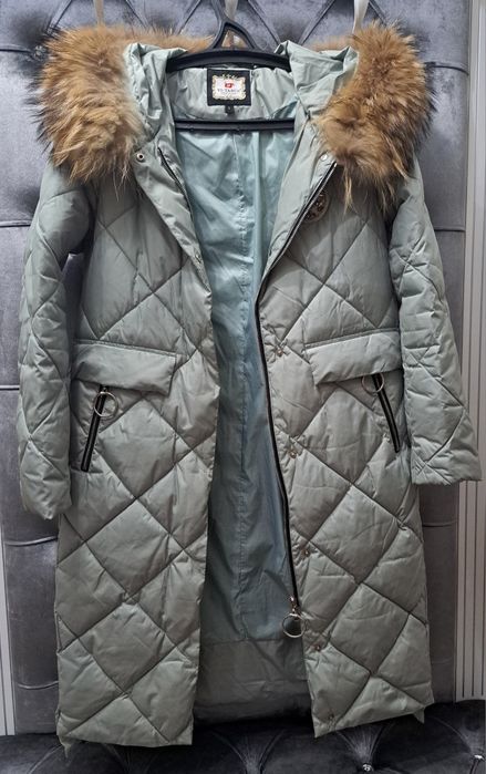 Куртка зимняя женская