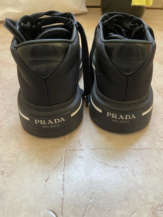 Продам ботинки PRADA