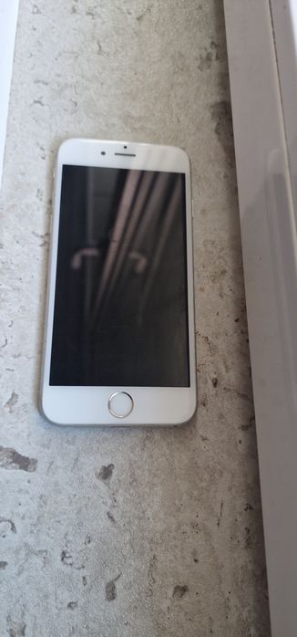 Iphone-uri pentru piese