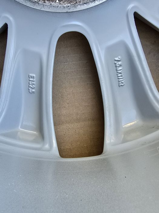 235 55 R 17 jante cu cauciucuri de 4 SEASON DOT 2022 ~ 5 x 108 ET 55.2