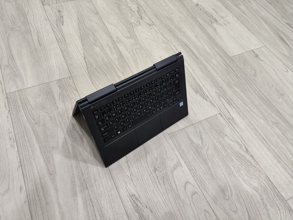 Nec x360  -> i7 8/256