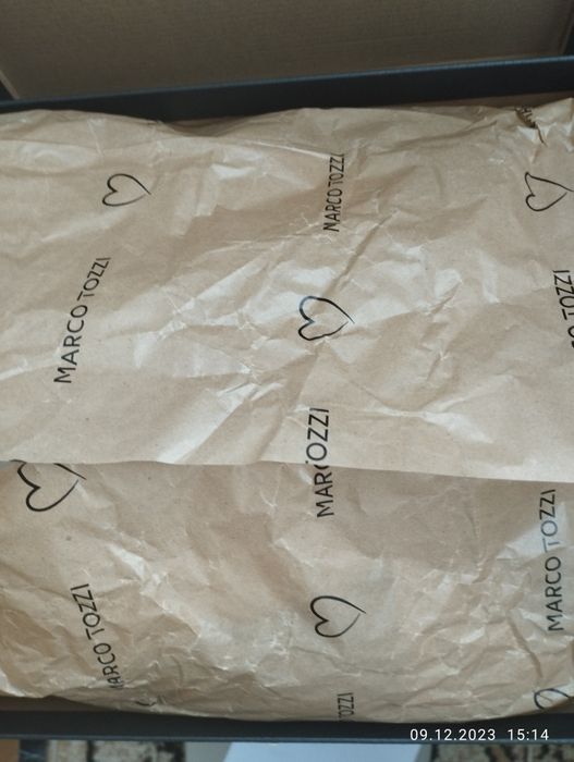 чисто нови дамски боти