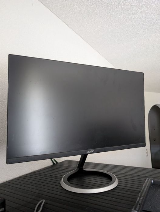 Монитор Acer 80Hz