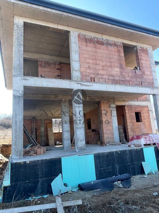 Продава се Къща в с. Марково, Област Пловдив - 219 кв.м за 1500 €/кв.м - Снимка #11