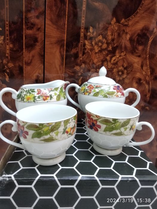 CHayni serviz yaponskiy