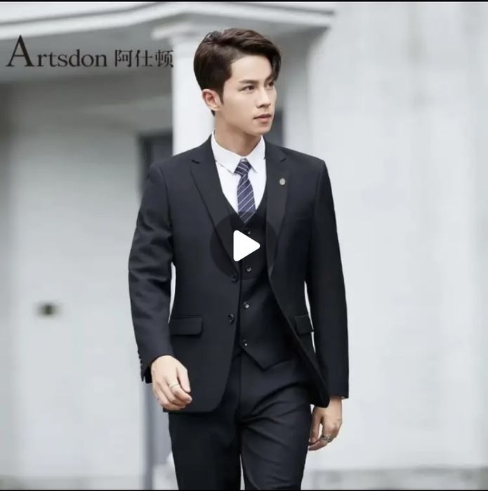 Продам мужской костюм