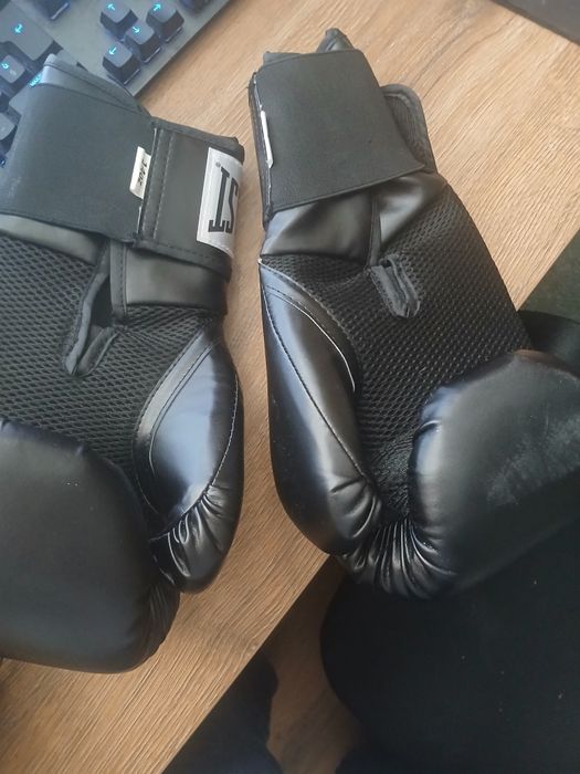 Боксови ръкавици-Everlast