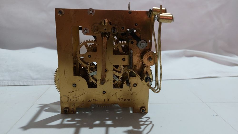 Mecanism ceas cu pendul