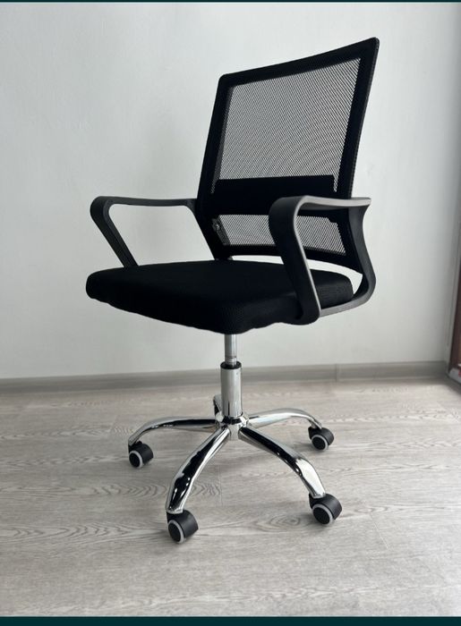 ofis uchun kreslolar