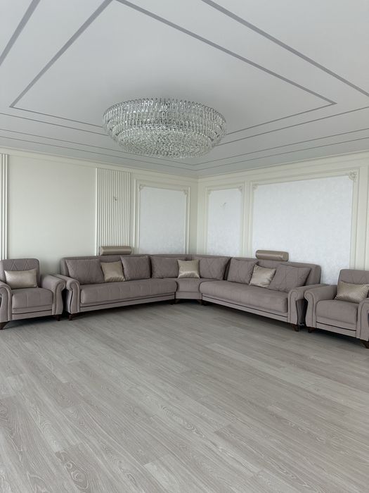 Продам диван углавой