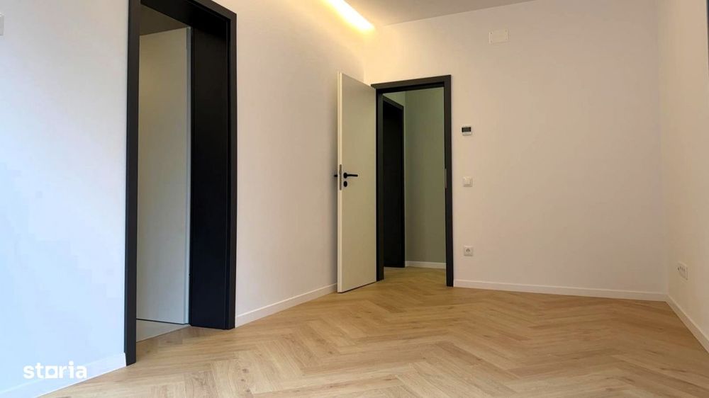 Apartament 4 camere 115mp si curte 200mp Calea Cisnadiei