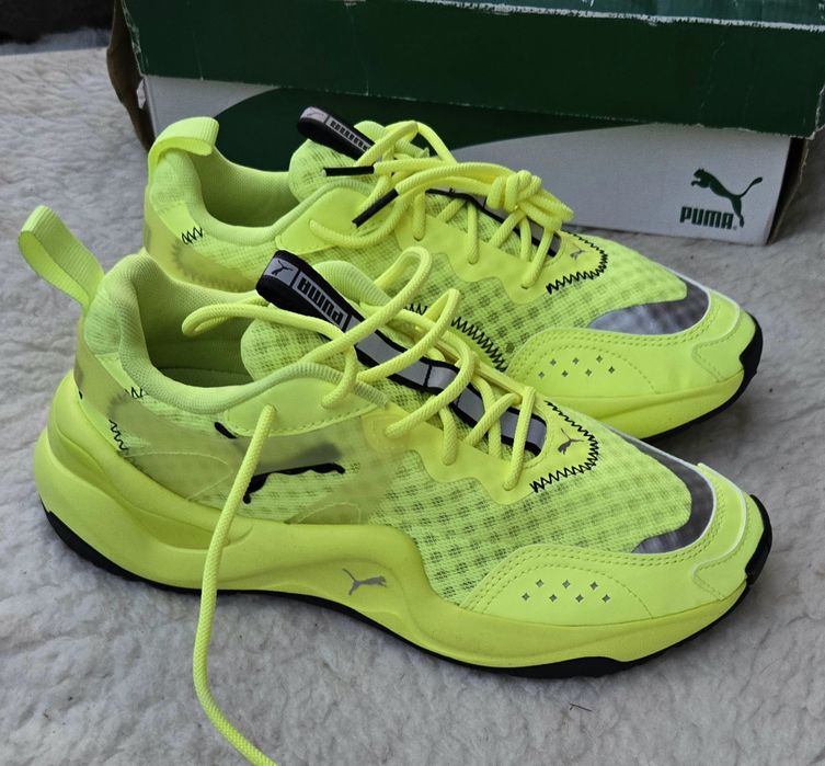 Puma оригинални дамски сникърси нови с оригиналната си кутия 38 номер