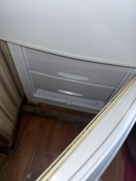 Холодильник Бирюса