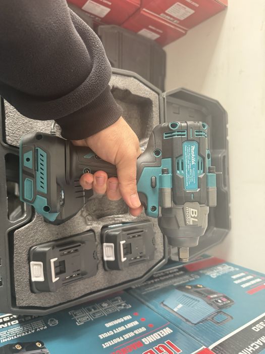 Гайковерт  шуруповерт макита гайковерт