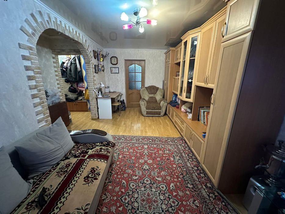 Продам 2 комнатную квартиру