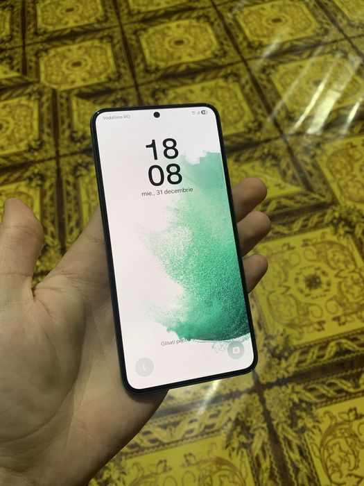 Vand sau schimb samsung s22 green aproape inpecabil