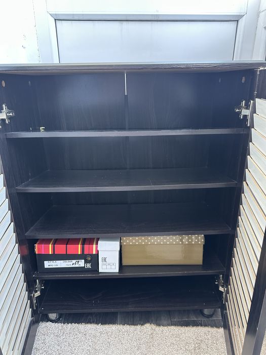 Обувница для обуви.