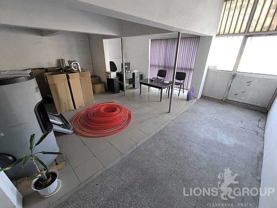 Продава се Промишлена сграда в Варна, Западна промишлена зона - 257 кв.м за 1168 €/кв.м - Снимка #5