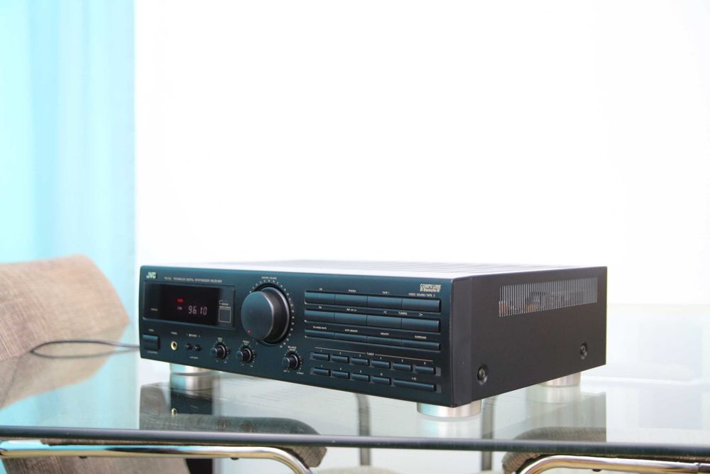 JVC RX-212 receiver 2 X 50 Wati 8 Ohmi fara telecomanda
