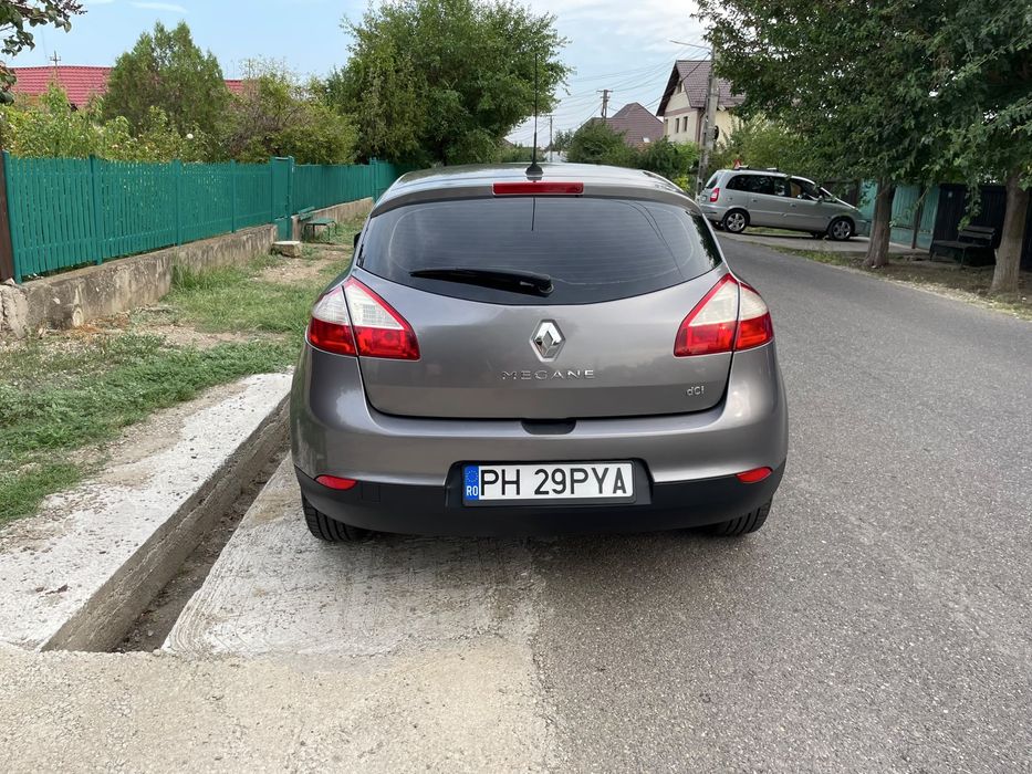 RENAULT Megane 2012 — imagine 2