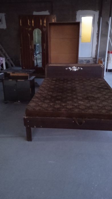 Мебеллар сотилади хаммаси бирга