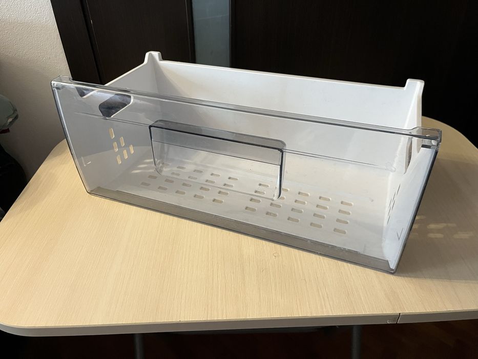 Rafturi Congelator Arctic/Beko/Grundig