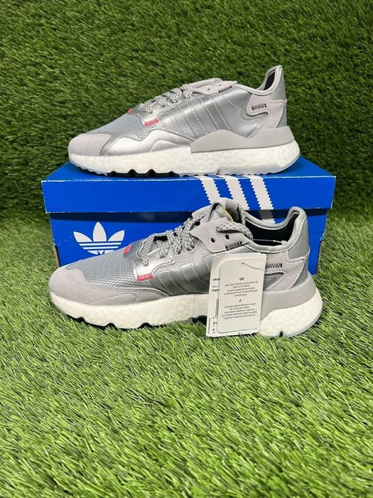 Оригинални светлоотразителни маратонки * ADIDAS NITE JOGGER *EU42