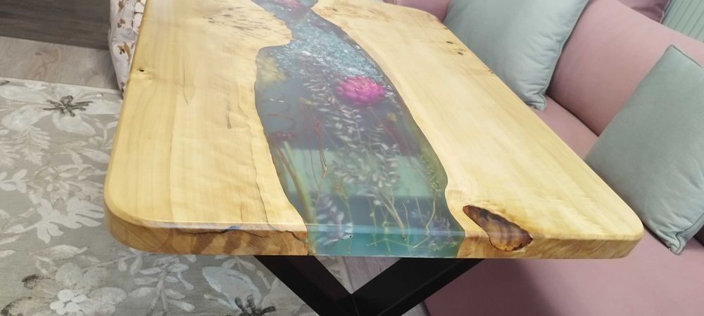 Маса естествен масив топола